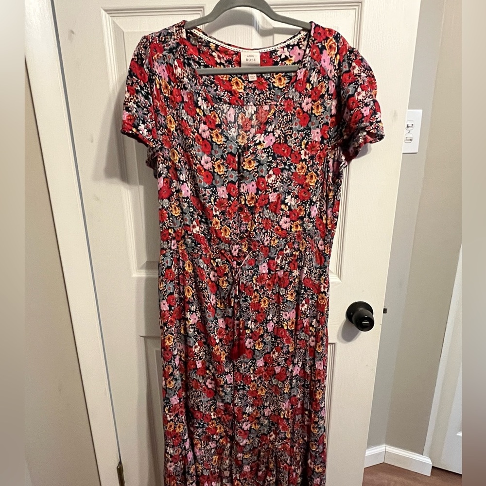 Knox Rose Smocked Floral Dress